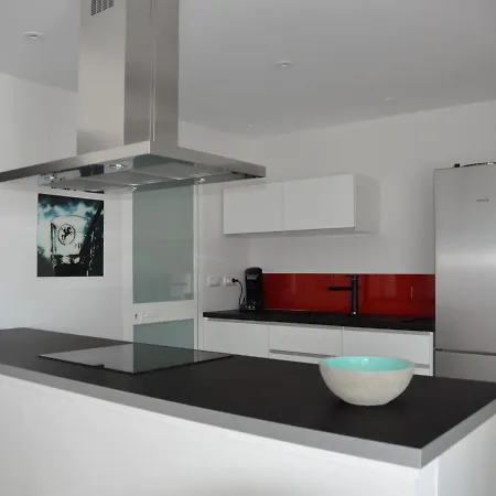 Spacious In Marbella With Swimming Pool *