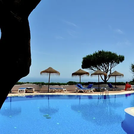Spacious In Marbella With Swimming Pool 公寓 *