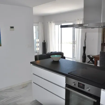 公寓 Spacious In Marbella With Swimming Pool 欧赫恩