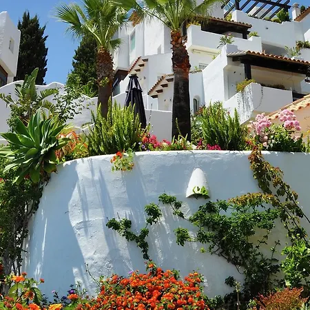 Spacious In Marbella With Swimming Pool