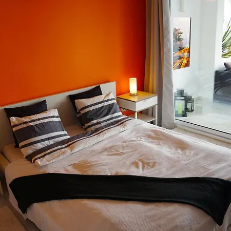 Spacious In Marbella With Swimming Pool 公寓 欧赫恩